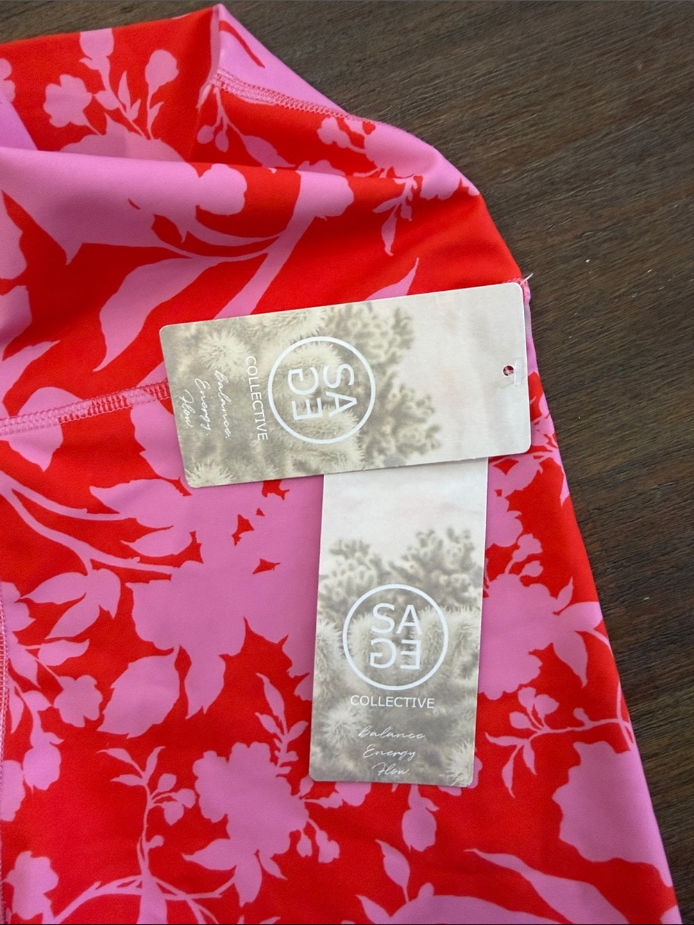 Sage Collective Pink & Red Floral  Set sport bra & High-Waist Shorts - Picture 2 of 4